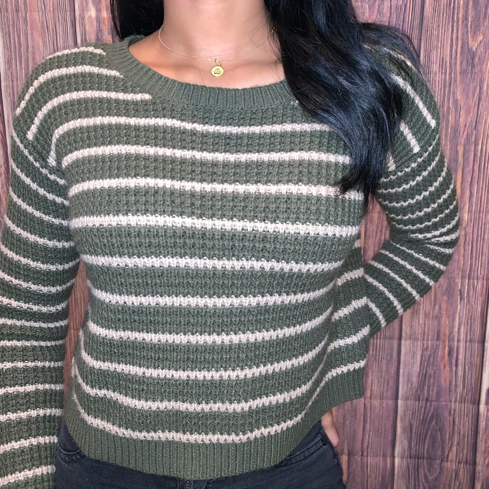 Forever 21 Crewneck Sweater